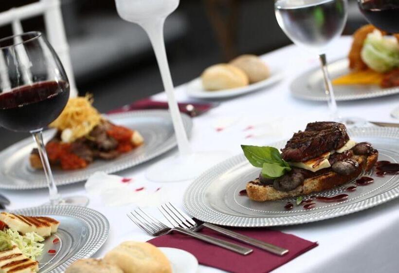 هتل Park Polonezkoy