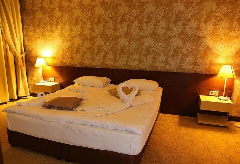 هتل Park Polonezkoy