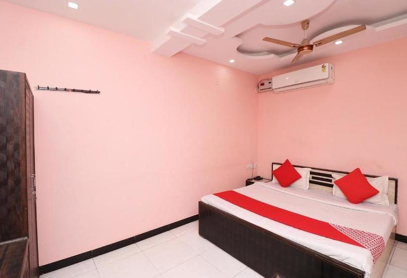 Oyo 27695 Hotel Relation