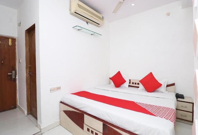 Oyo 27695 Hotel Relation