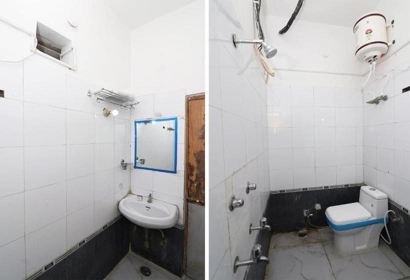 Oyo 27695 Hotel Relation