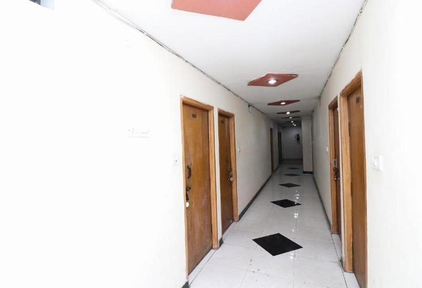 Oyo 27695 Hotel Relation