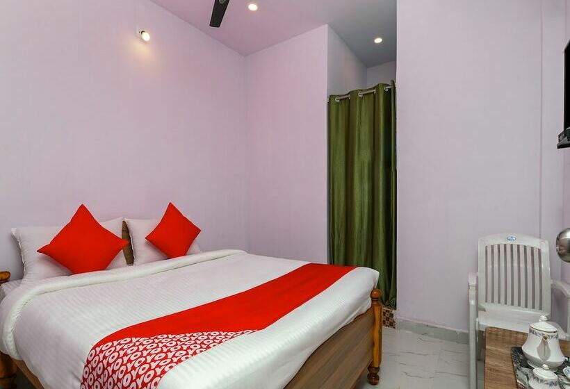 Oyo 27936 Hotel Welcome Tirupati