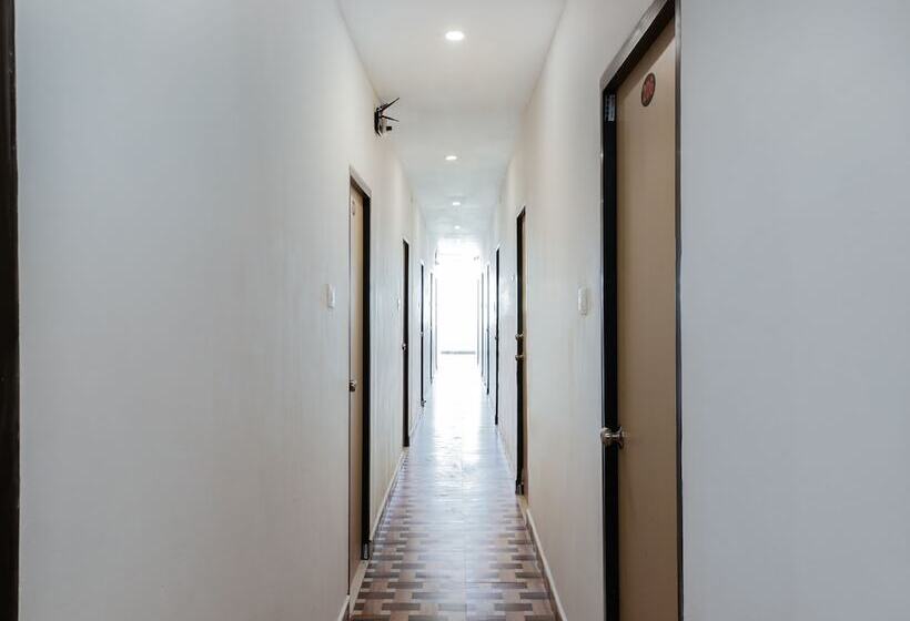 Oyo 27936 Hotel Welcome Tirupati