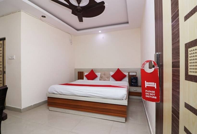Oyo 28331 Hotel Keshava Unit Of Ghaziabad Inn