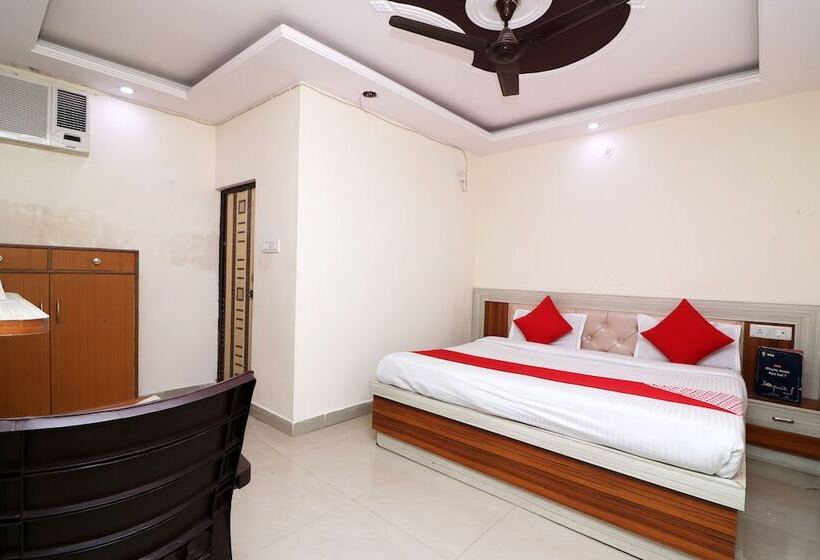 Oyo 28331 Hotel Keshava Unit Of Ghaziabad Inn