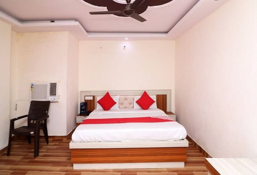 Oyo 28331 Hotel Keshava Unit Of Ghaziabad Inn