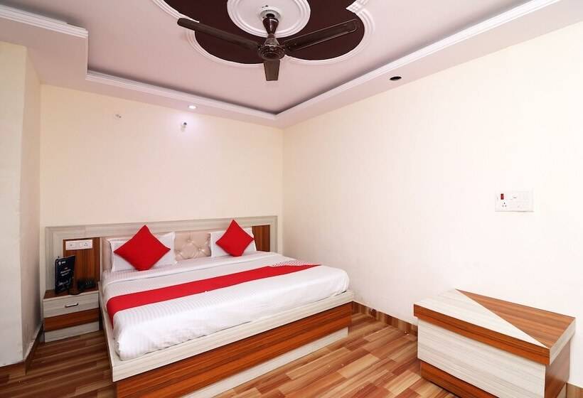 Oyo 28331 Hotel Keshava Unit Of Ghaziabad Inn