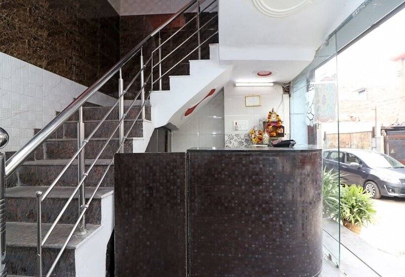 Oyo 28331 Hotel Keshava Unit Of Ghaziabad Inn