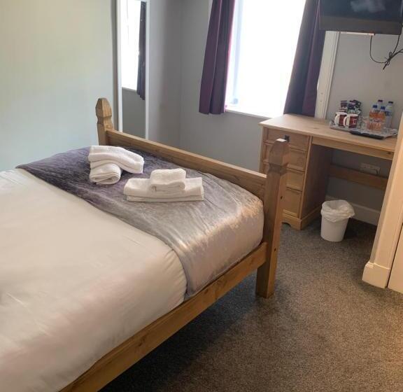 پانسیون Ardvaich House