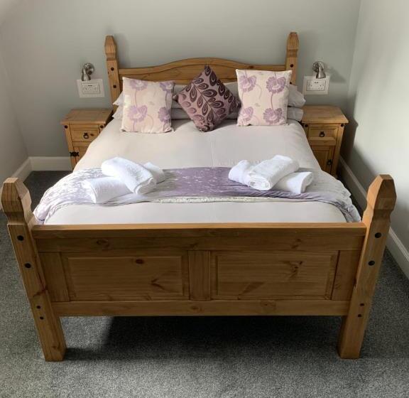 پانسیون Ardvaich House