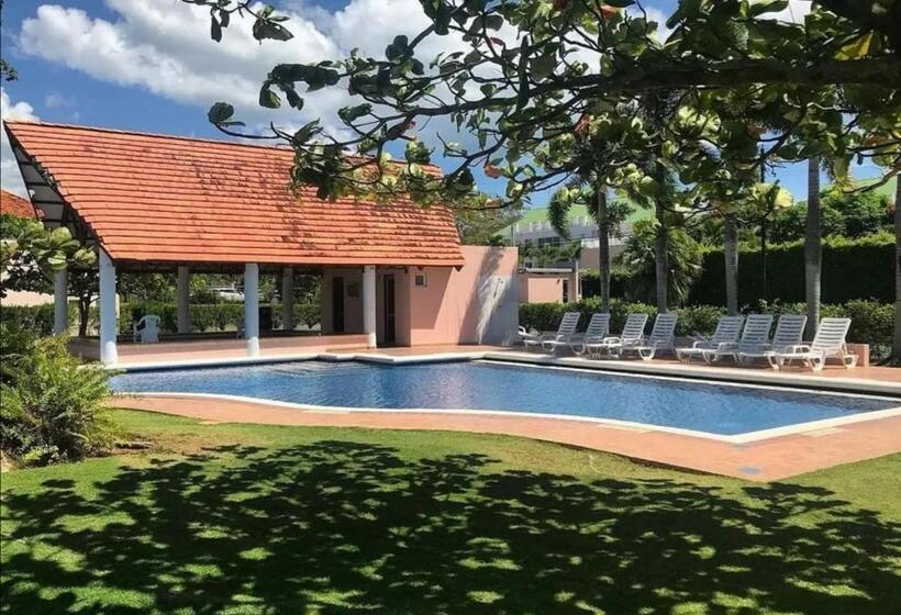 פנסיון Villa Angela