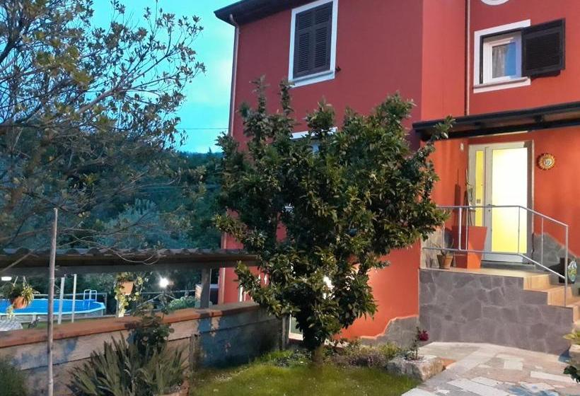 مبيت وإفطار Alchimista Bb Borgo Marciano