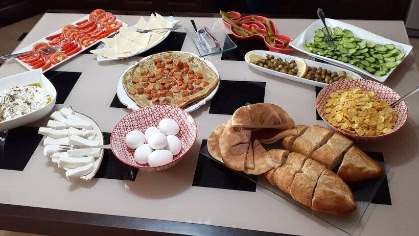 تختخواب و صبحانه Chez William