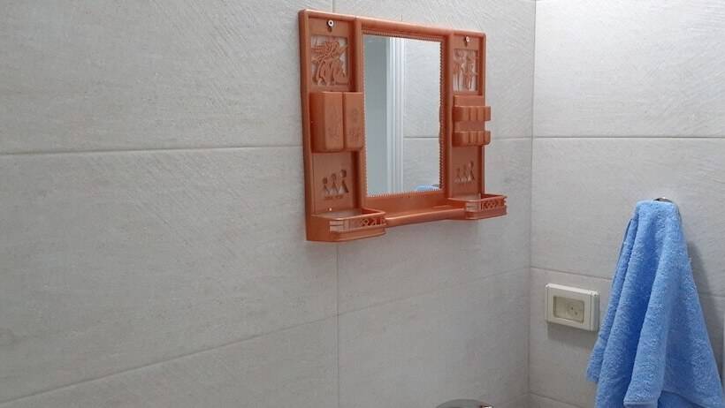 تختخواب و صبحانه Chez William