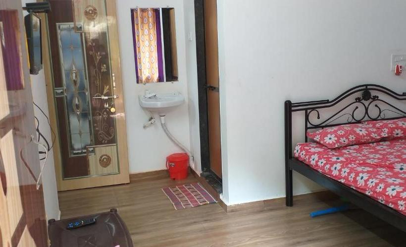 Nocleg ze śniadaniem Kshanbhar Vishranti Home Stay