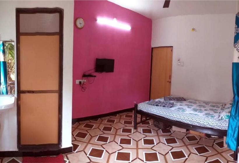 Nocleg ze śniadaniem Kshanbhar Vishranti Home Stay