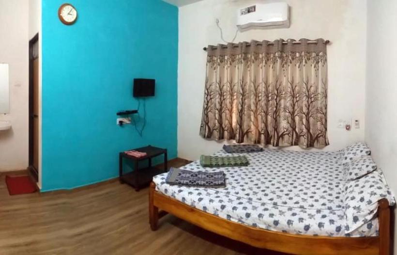 Nocleg ze śniadaniem Kshanbhar Vishranti Home Stay