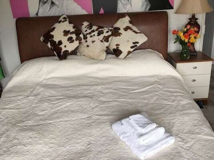 مبيت وإفطار West End Lodge