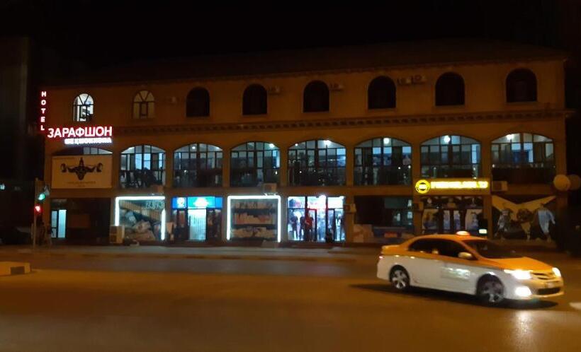 تختخواب و صبحانه Zarafshon In Dushanbe