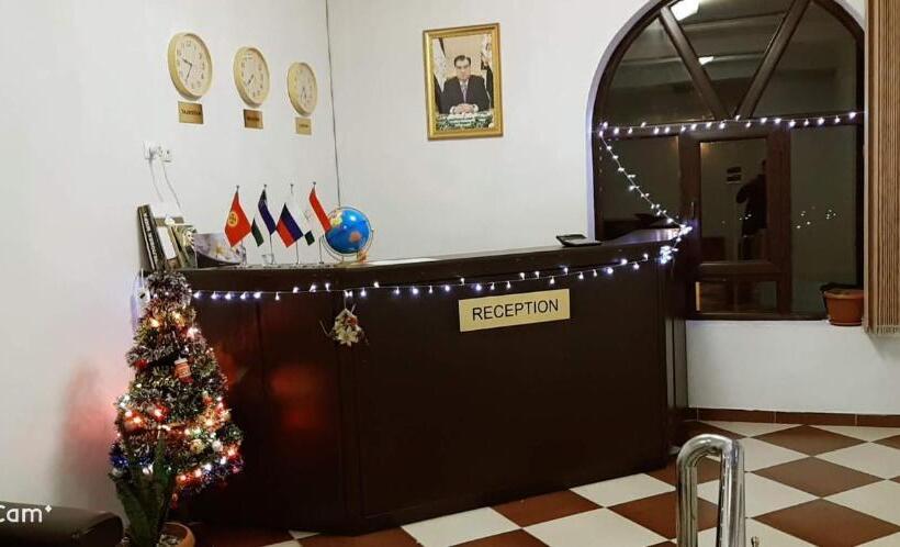 تختخواب و صبحانه Zarafshon In Dushanbe