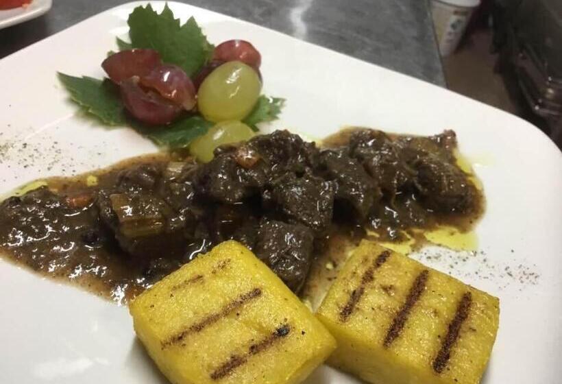 هتل Bio Agriturismo Il Melograno Di Banditella