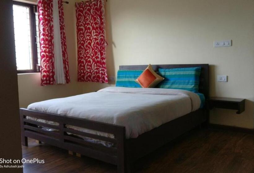 בית מלון כפרי Green Roof