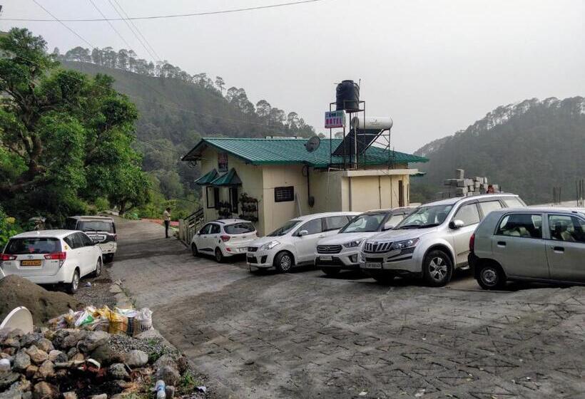 בית מלון כפרי Green Roof