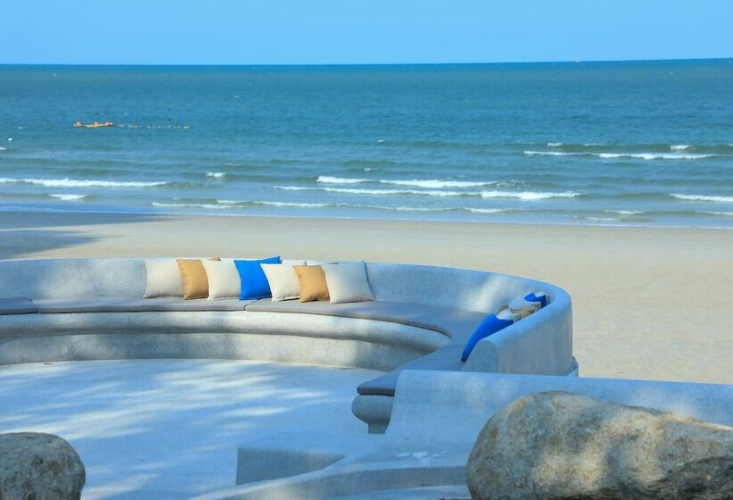 בית מלון כפרי Kundala Beach Resort Hua Hin