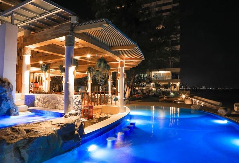 בית מלון כפרי Kundala Beach Resort Hua Hin