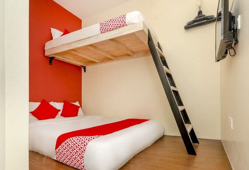 ホテル Oyo 778 Bmw 2