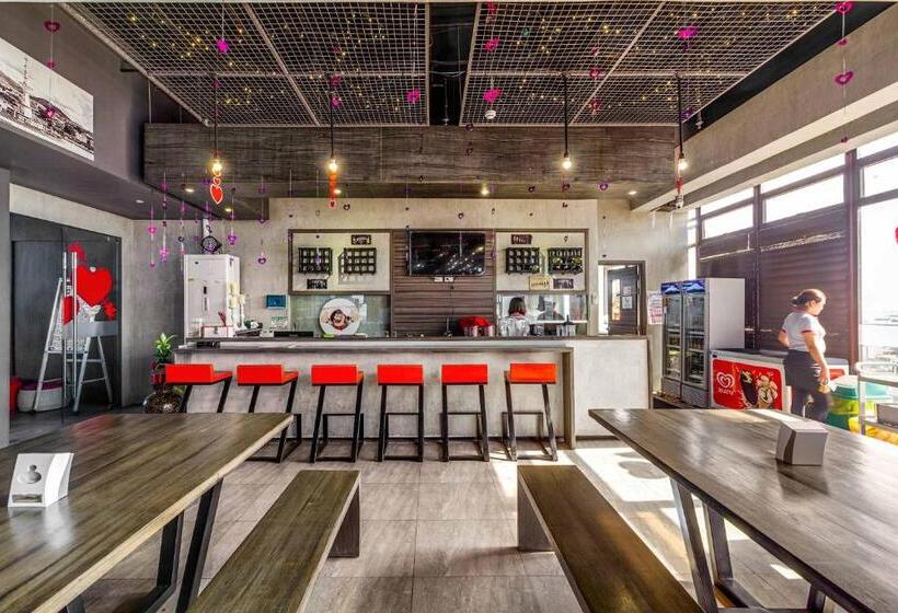 酒店 Reddoorz Plus @ Jones Avenue Cebu