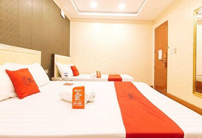 هتل Reddoorz Plus At Winter Benitez