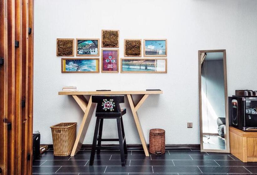 Отель Shangri La Salloi Rustic Luxury