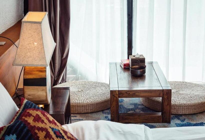 Отель Shangri La Salloi Rustic Luxury