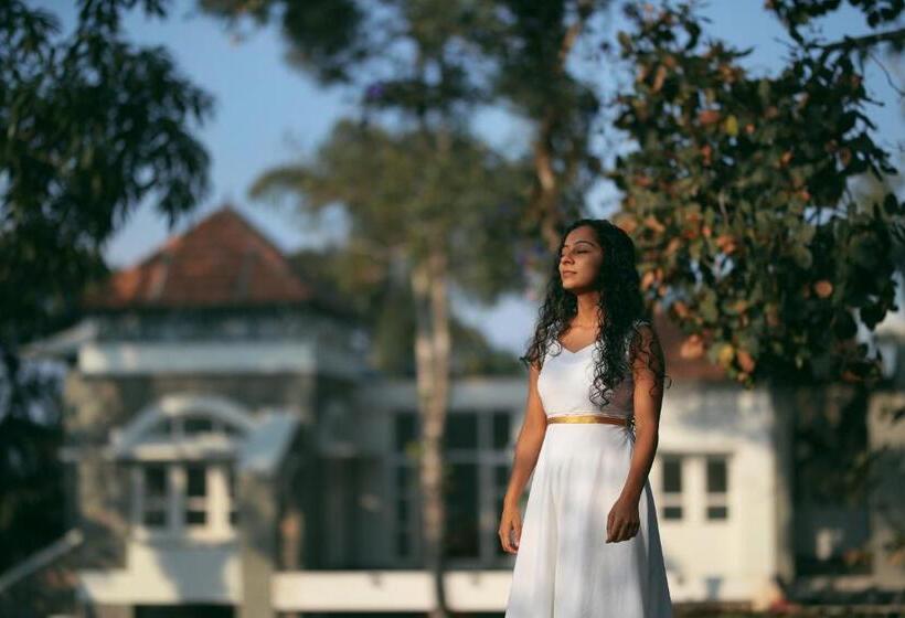 هتل Spicetree Rajakumari