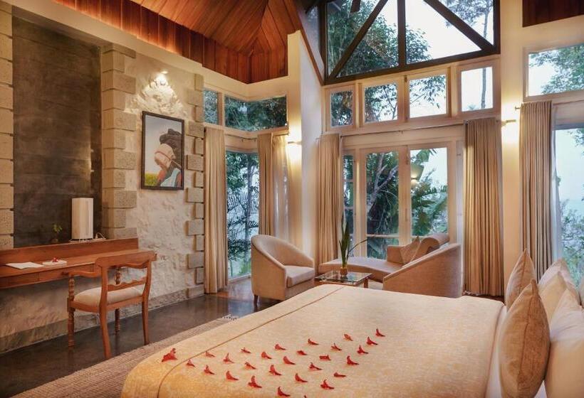 هتل Spicetree Rajakumari