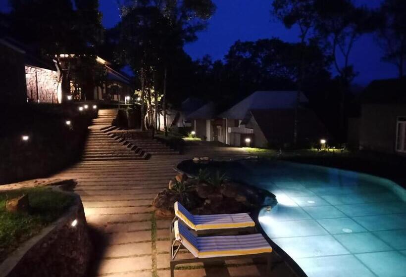 هتل Spicetree Rajakumari