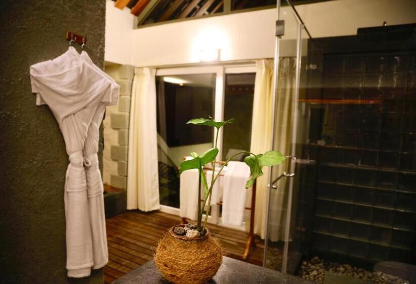 هتل Spicetree Rajakumari