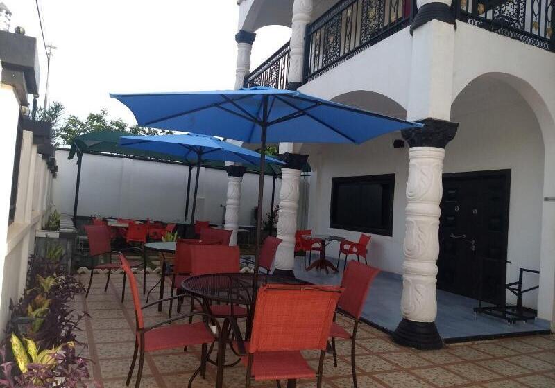 The Winford Boutique Hotel Achimota