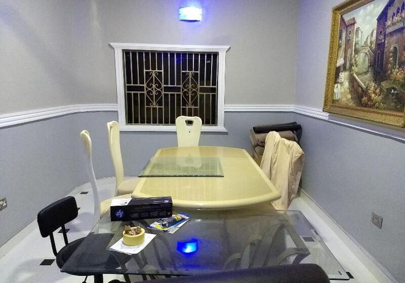 The Winford Boutique Hotel Achimota