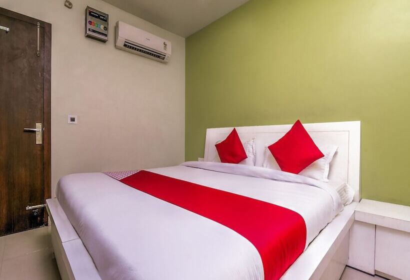 Oyo 19706 Hotel Heaven