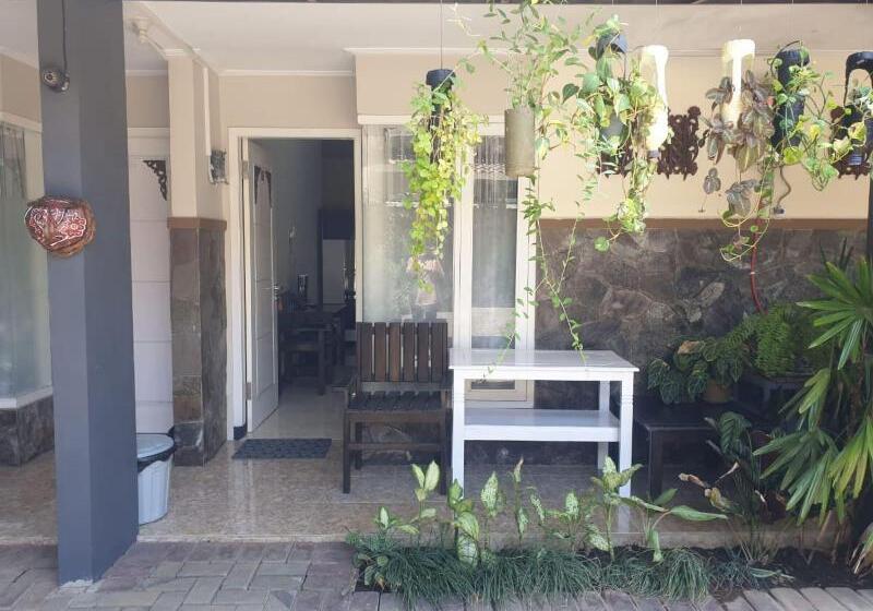 膳宿费 Homestay Menspul 27