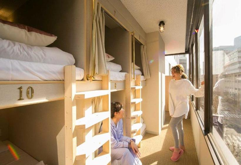 The Wardrobe Hostel Tree Otemachi