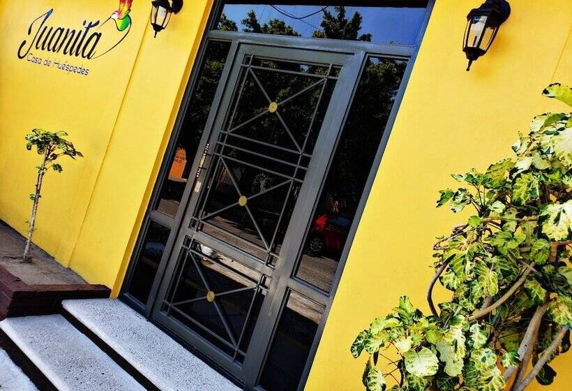 فندق Casa De Huéspedes Juanita