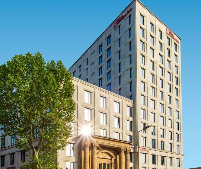 בית מלון כפרי Hilton Garden Inn Mannheim