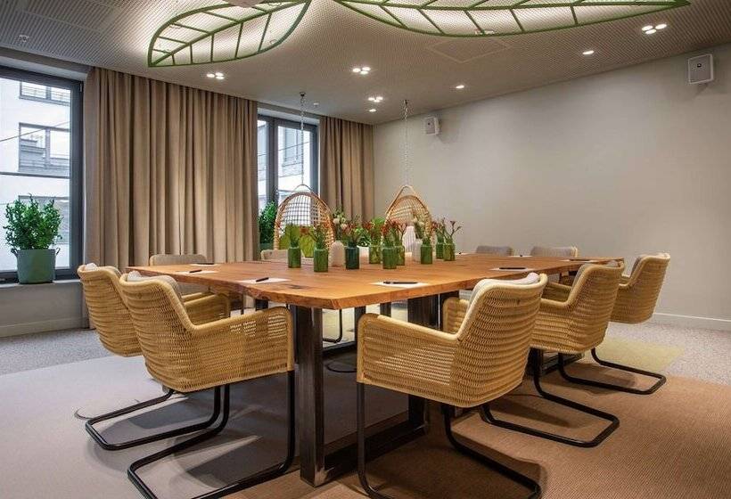 בית מלון כפרי Hilton Garden Inn Mannheim