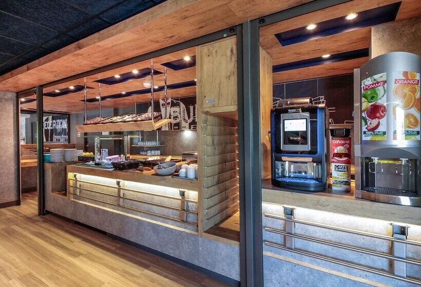 Отель Ibis Budget Cahors