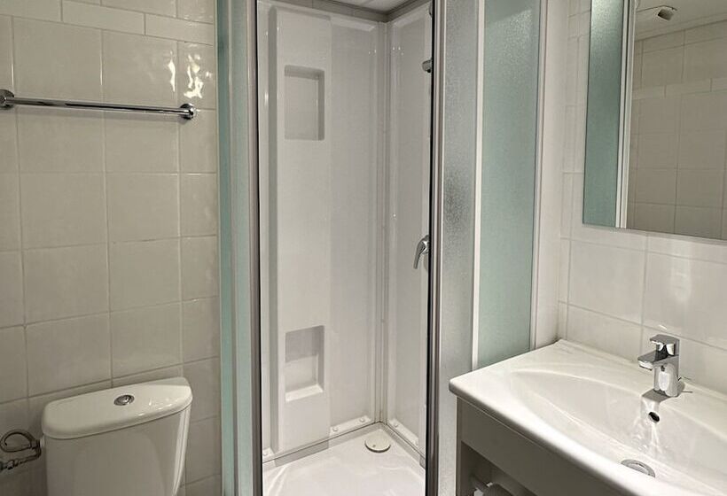 Отель Ibis Budget Cahors