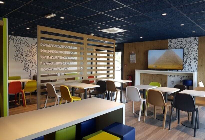 Отель Ibis Budget Cahors